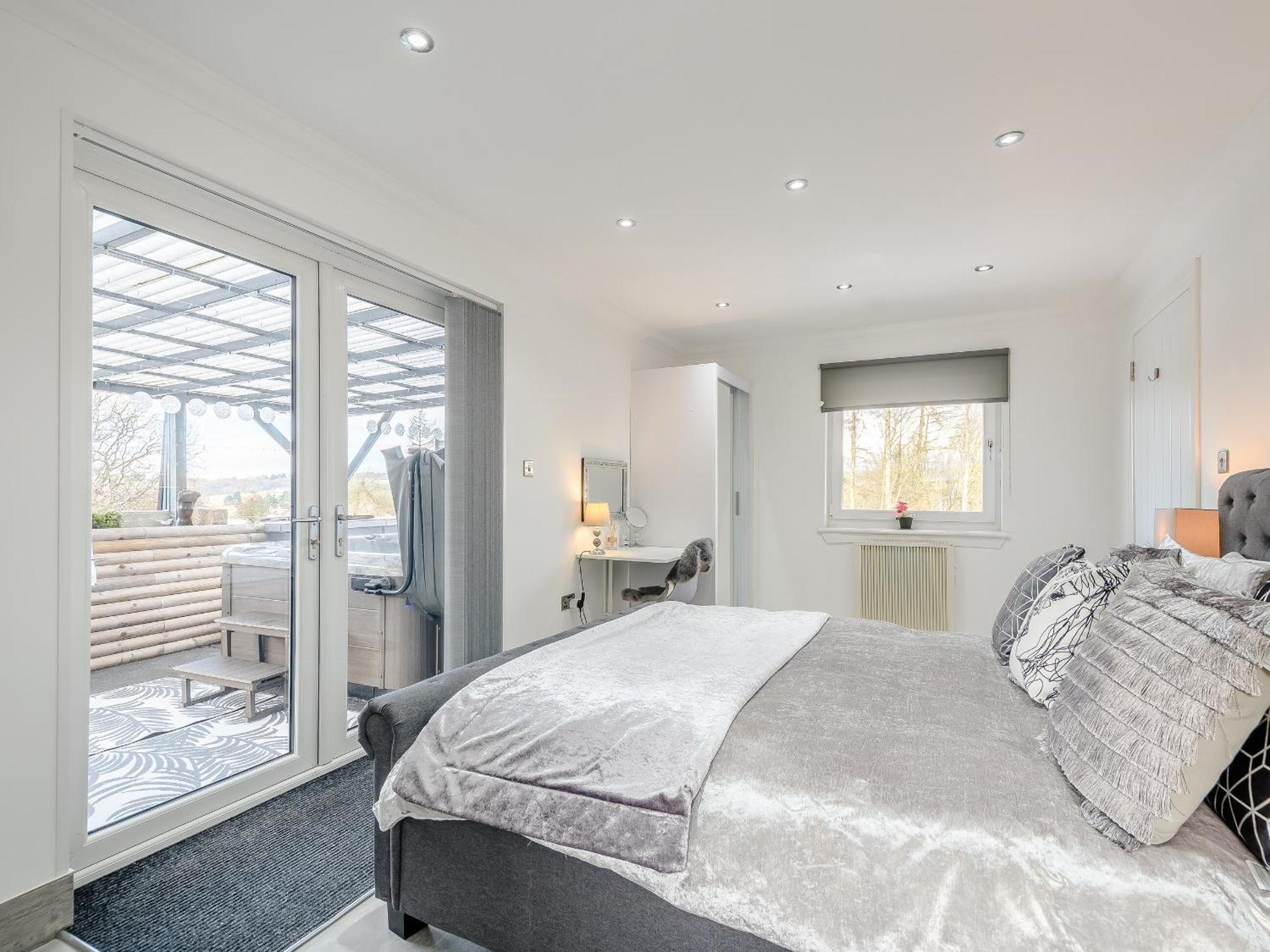 Craigpark Lodge Caldercruix المظهر الخارجي الصورة